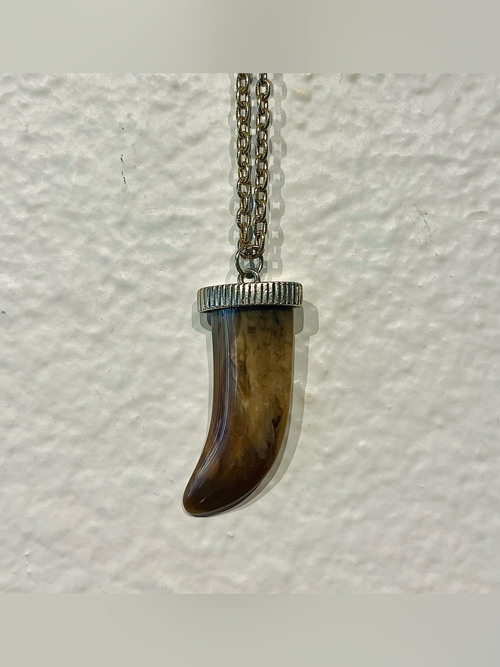 Vintage Brown Horn Pendant Necklace